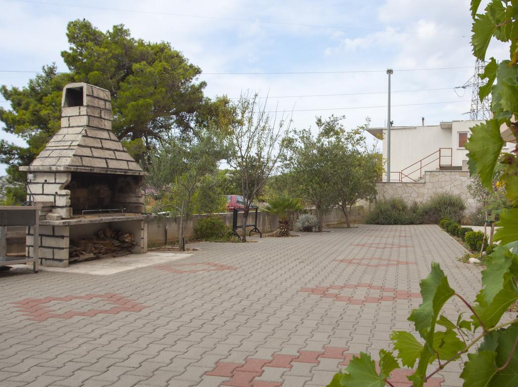 Apartments Damjanovic Makarska Exterior foto