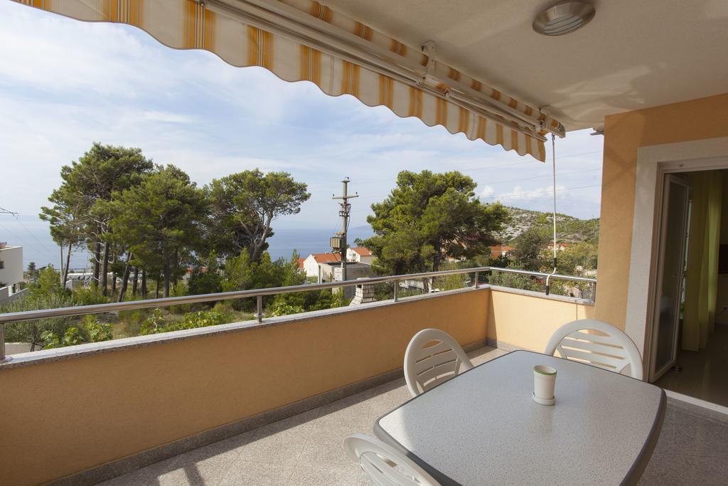 Apartments Damjanovic Makarska Exterior foto